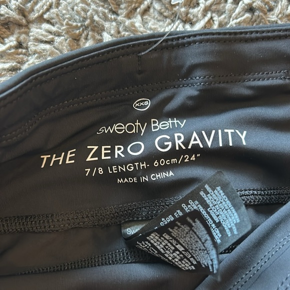 NWT Sweaty Betty Zero Gravity 7/8 Length XXS in Black - Picture 5 of 10